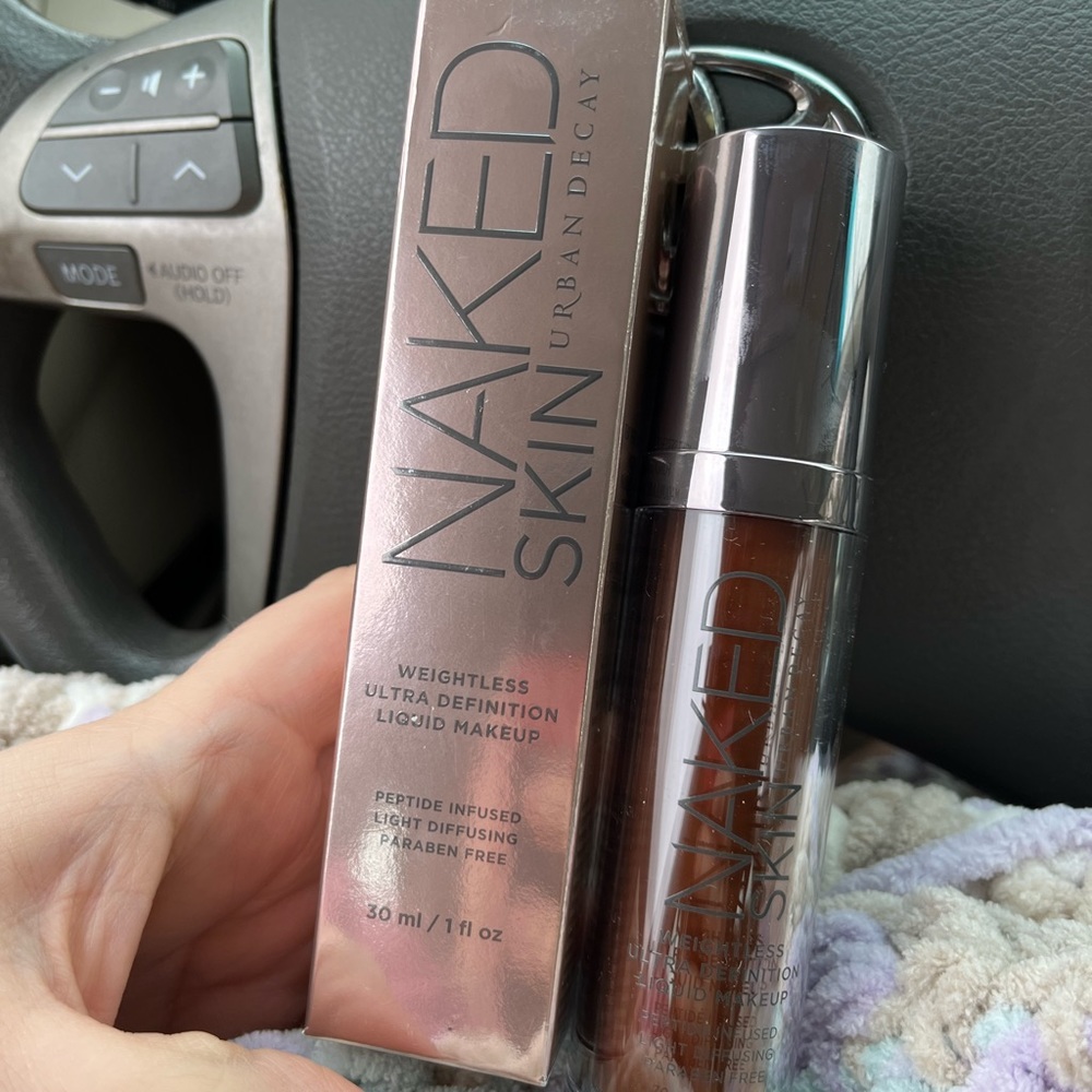 New in box urban decay liquid foundation